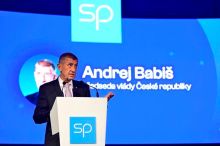 Komentář: Lex SuperBabiš. Premiér může z problému vyklouznout jako „skutečný majitel“