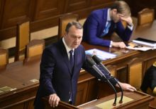 Politoložka: Postup koalice při rušení poplatků popřel princip parlamentarismu